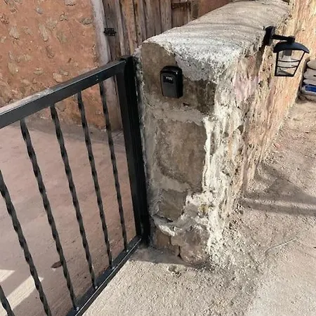 Villa Acogedora Casa Con Patio-Parking Albarracín Esterno foto