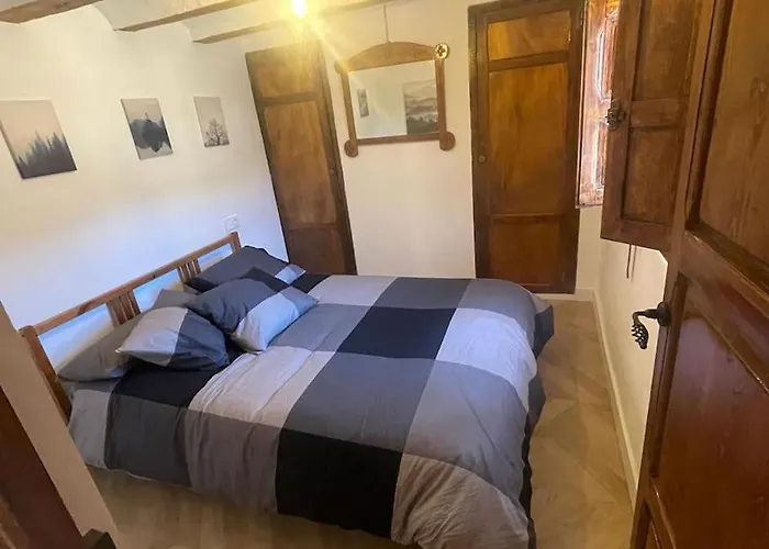 Acogedora Casa Con Patio-Parking